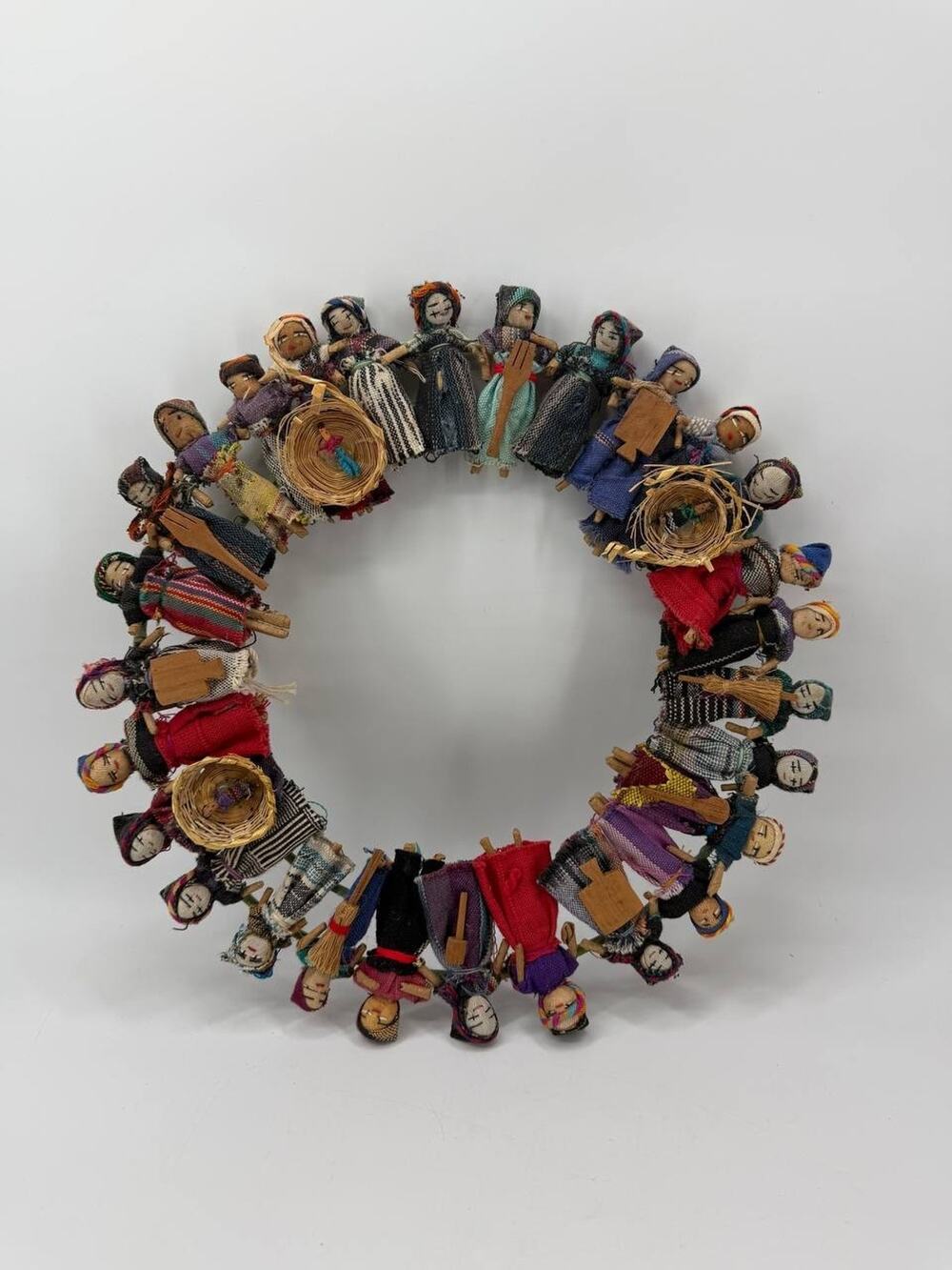 Guatemalan Worry Doll Wreath Handmade Folk Art Textile Miniature Dolls